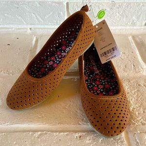 NWT-Carter’s-Girls Brown Suede Ballet Flats